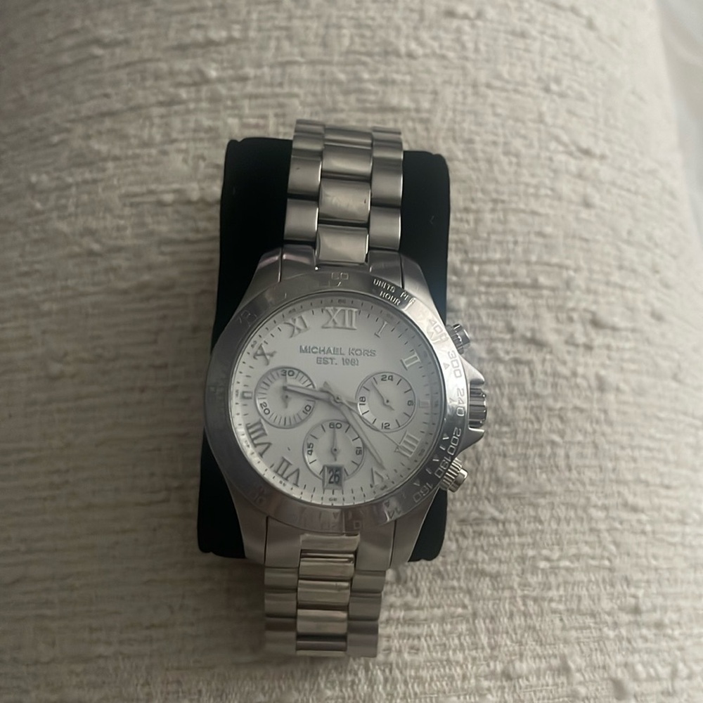 Michael Kors Small Layton Chronograph Ladies Silver Watch MK5454.